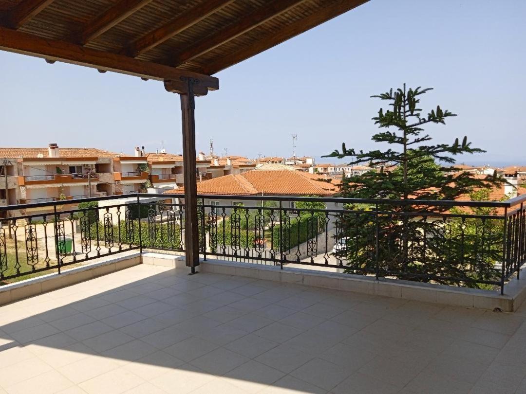Appartement Little Lepanto à Áfitos Extérieur photo
