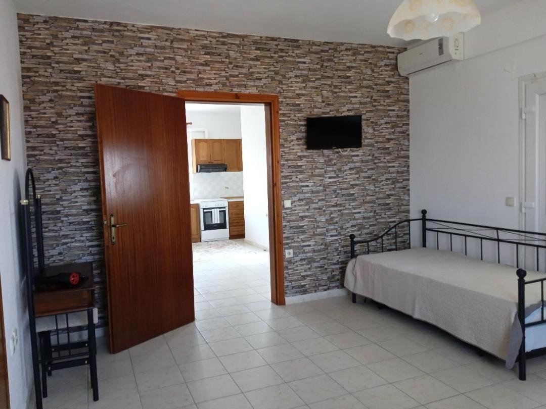 Appartement Little Lepanto à Áfitos Extérieur photo