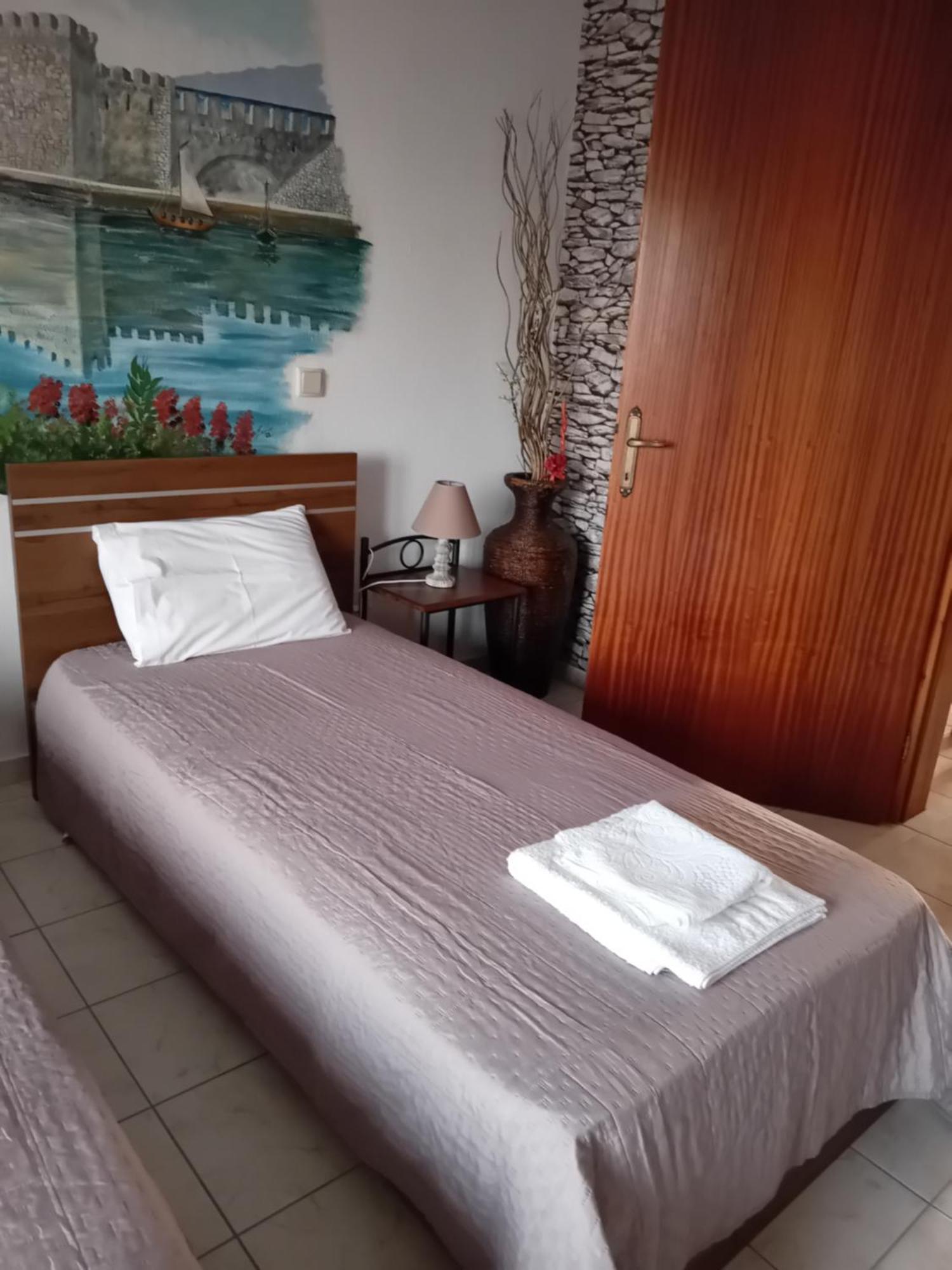 Appartement Little Lepanto à Áfitos Extérieur photo